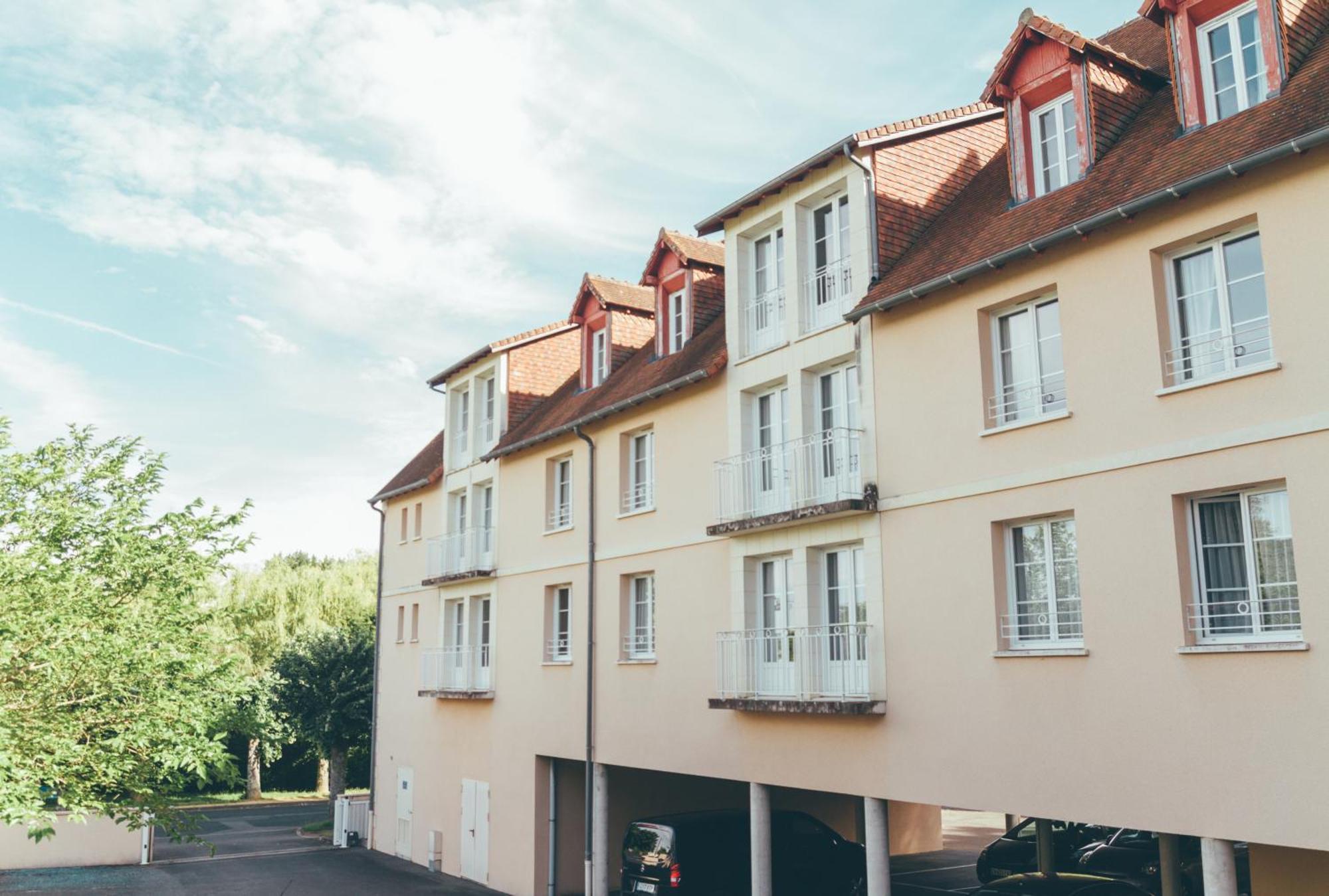 Terres De France - Appart'Hotel 拉罗什波赛 外观 照片